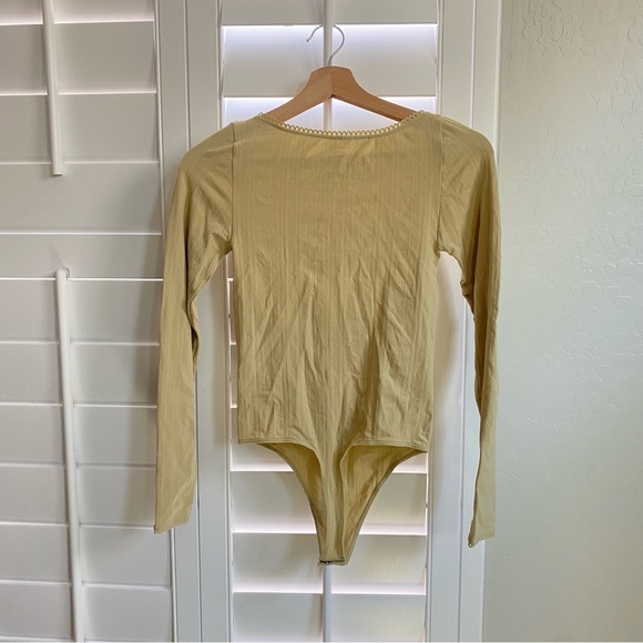 NWOT Intimately Free People Playing Favorites Bodysuit In light tan XS - Picture 2 of 3
